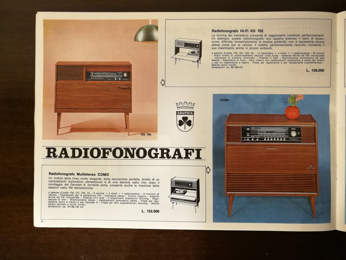 Radio mobile Giradischi Grundig, anni '60